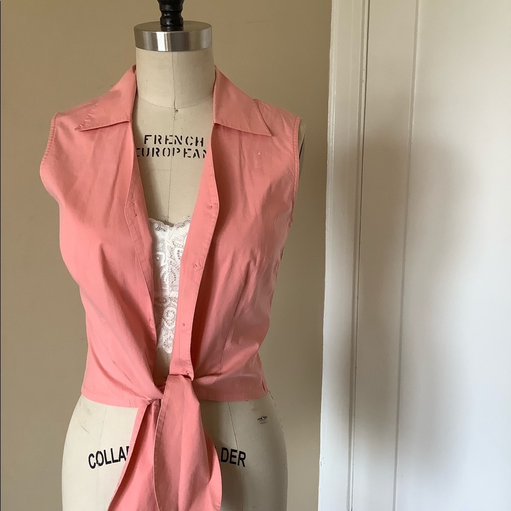 Cute Blouse with Details